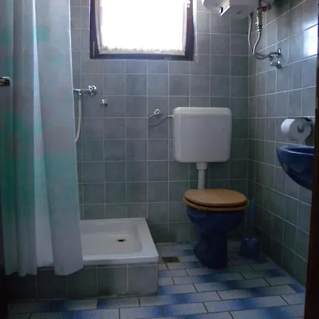One-bedroom In Iii